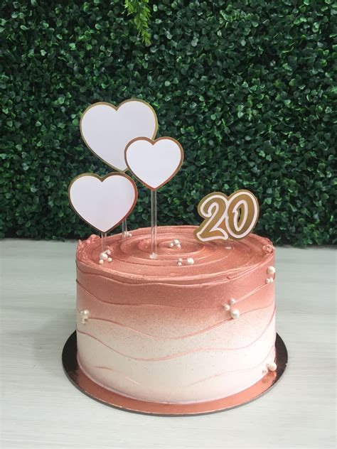 modelo de bolo para adulto|210 ideias de Bolos feminino adulto .